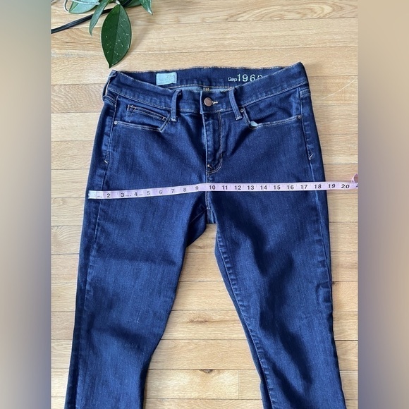 Gap 1969 The Legging Jean Dark Wash Size 29 - Picture 3 of 14